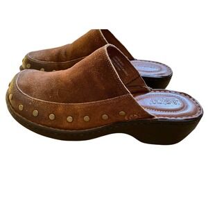 Vtg Brown Suede Studded Leather Clogs Mules Wedge Shoes Womens 8W Granola Girl